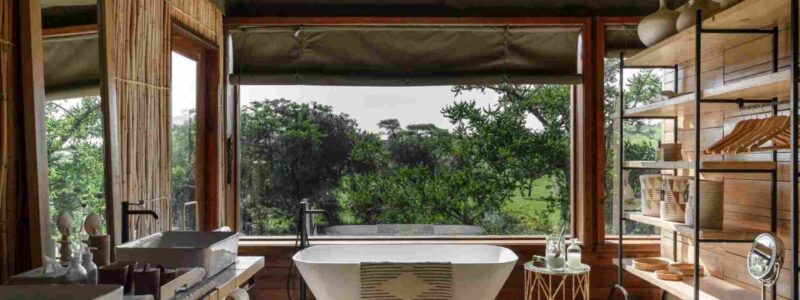 singita_faru_faru_lodge_-_suite_bathroom_with_a_view1-scaled-scaled