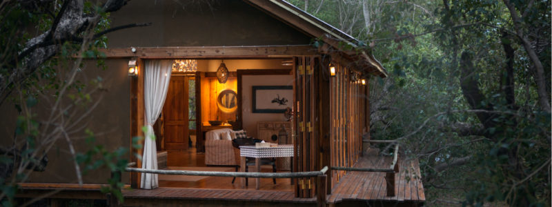 Tongabezi-dog_house_bedroom_1