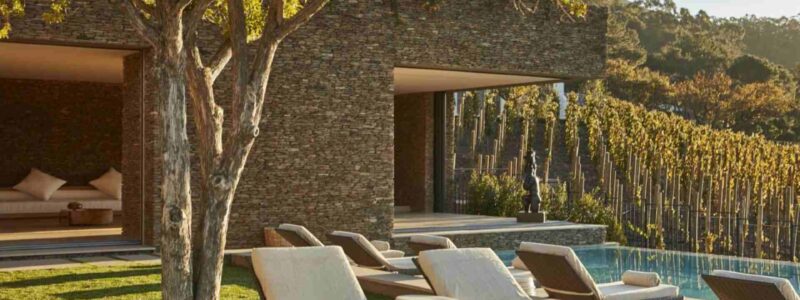 leeu_spa_-_pool_loungers-min