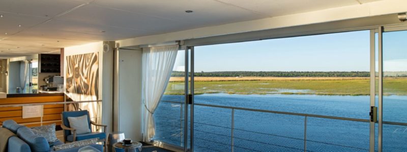 Zambezi Queen-lounge_area_3