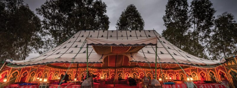 Cultural breakfast tent experience on Moroccan luxury safari trip and package.