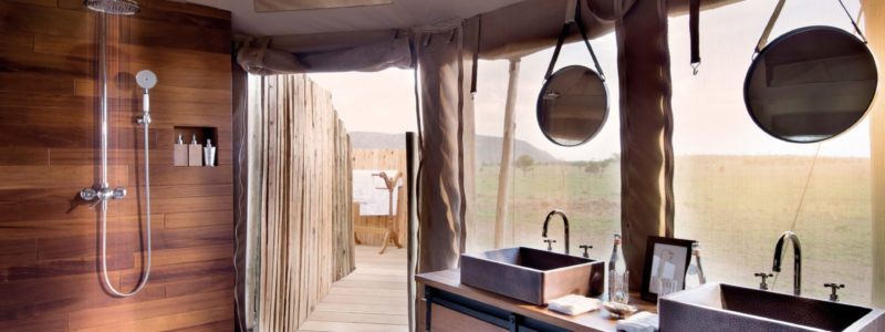 nyaruswiga-luxury_tent__bathroom_1