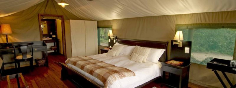 sanctuary-stanleys-camp-tent-interior2