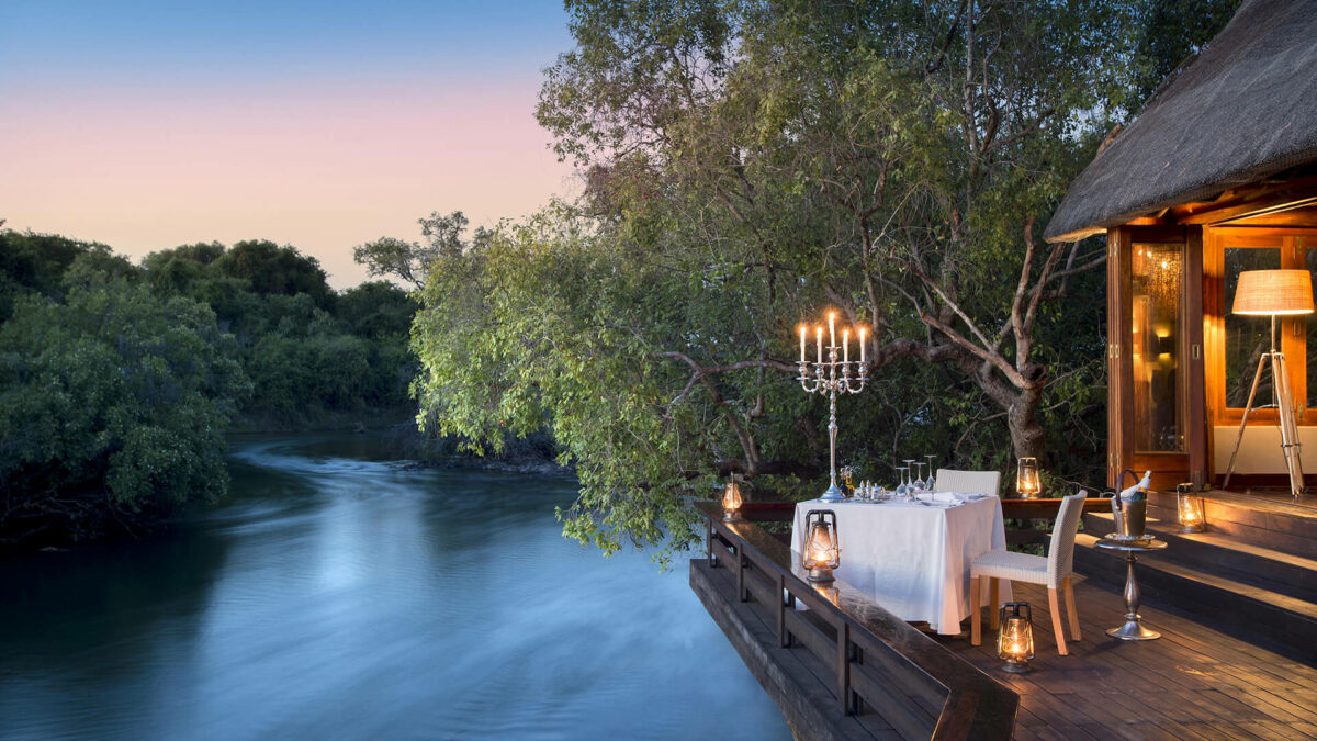 Luxury Villa in Zambia - Magical dining experience with the best view of one of Zambia's. picturesque.