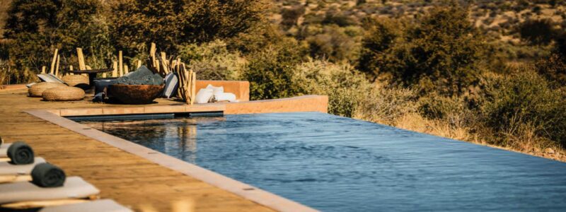 Heated-infinity-pool-