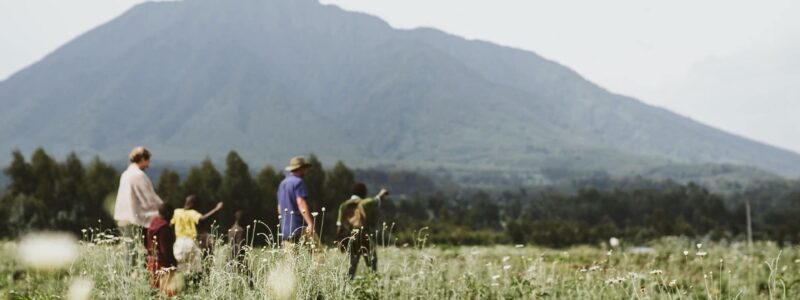 Kwitonda_Activities_Walking_and_hiking_Slider1