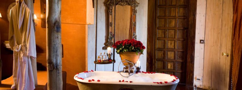 Ngorongoro_Crater_Lodge_Bathroom