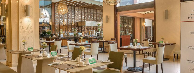 crowne-plaza-nairobi-6853327155-2x1