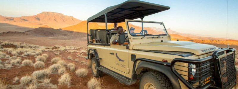 desert-drive-vehicle-andbeyond-sossusvlei1