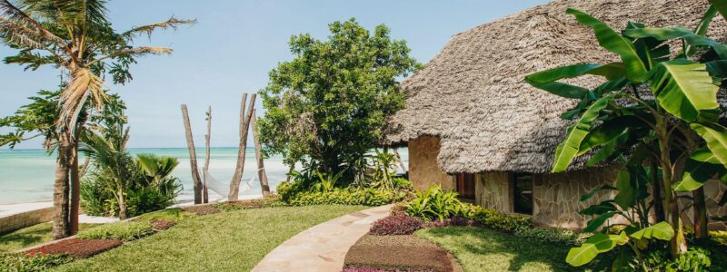 Seafront Luxury Villa, Best African views, exterior design and nature feel.
