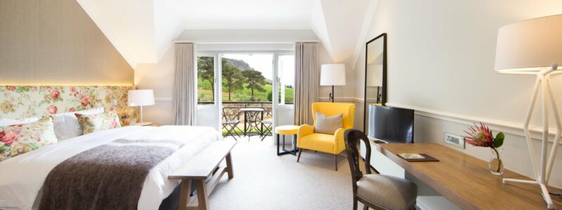 African Family Safari-Merlot Room_