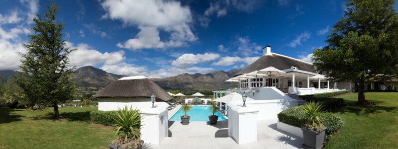 African Family Safari Mont Rochelle Exterior