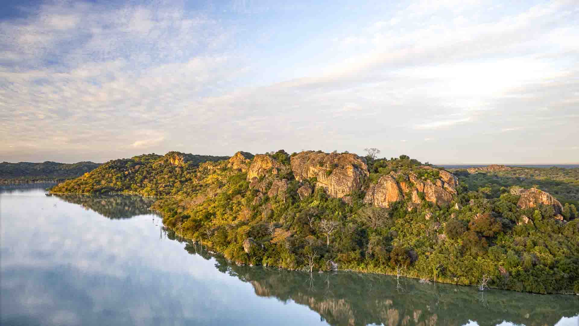Experience epic landscapes in the Malilangwe Wildlife Reserve - a superb off the beaten track Southern Africa safari location.