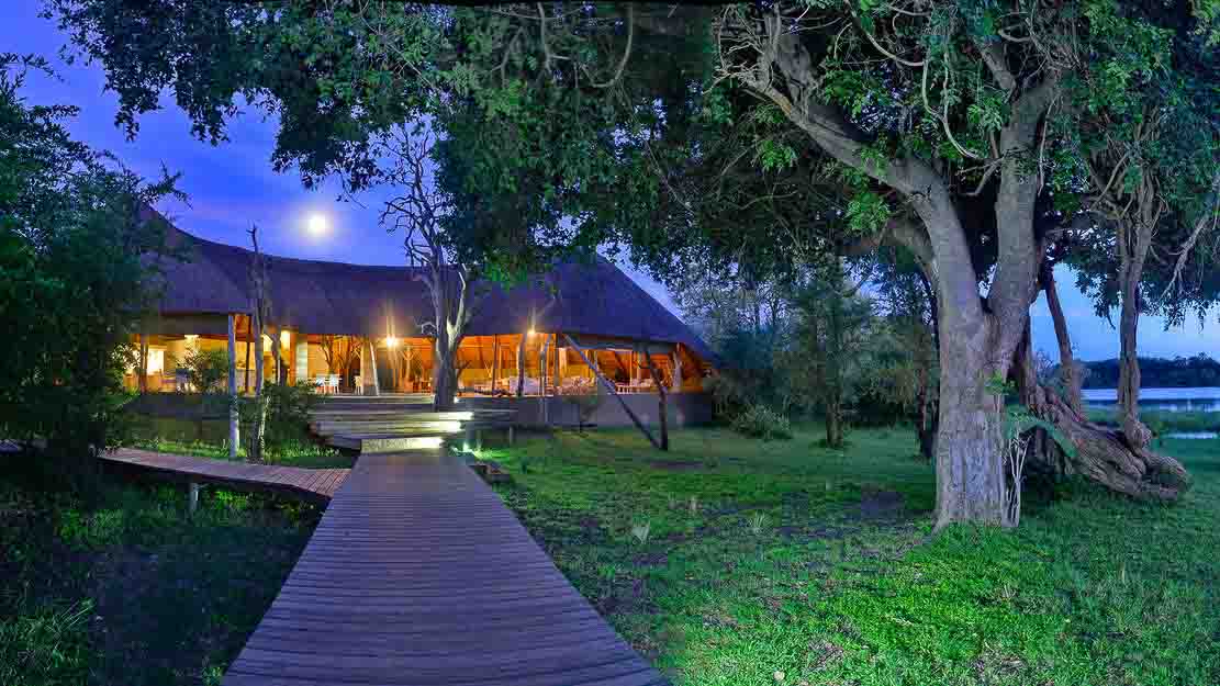victoria-falls-river-lodge-21 (1)