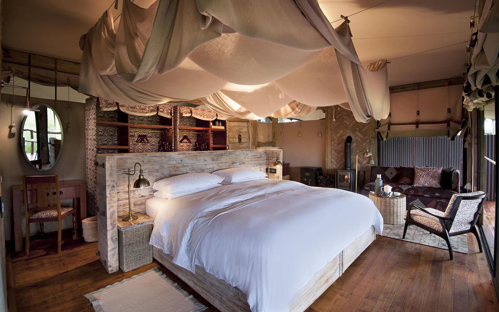 Double bed with nett at Somalisa Camp with Ker & Downey Africa